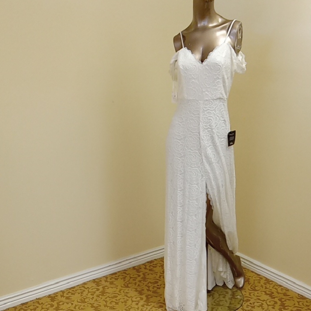 Nwt Lulu's White Size Small Lace Wedding Dress